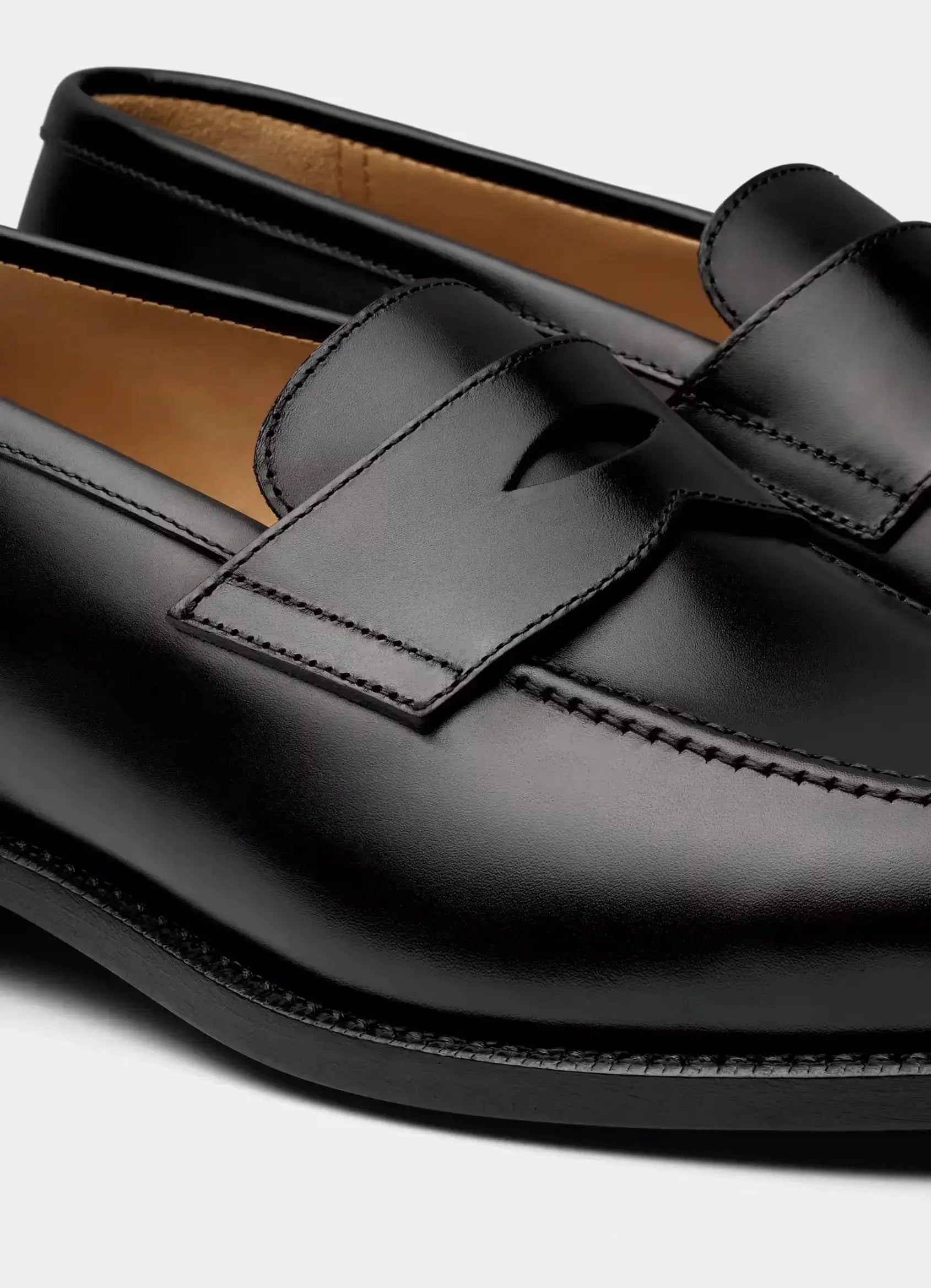 Loafers-A-Complete-Guide-to-Different-Types-for-Men-and-Women Pierre Cabot